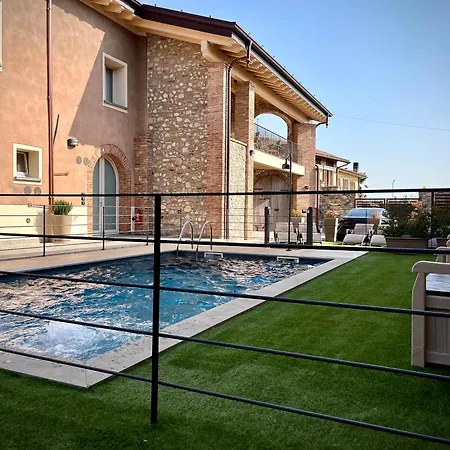 Fontanelle Gardapartments Апартаменты Польпенацце-дель-Гарда
