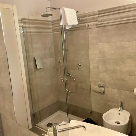 Fontanelle Gardapartments 公寓 波尔佩纳泽德尔加尔达