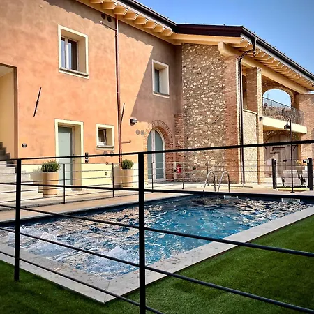 Fontanelle Gardapartments Польпенацце-дель-Гарда