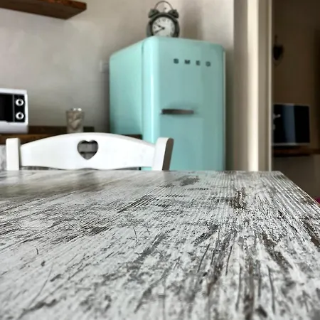 Fontanelle Gardapartments 公寓 波尔佩纳泽德尔加尔达