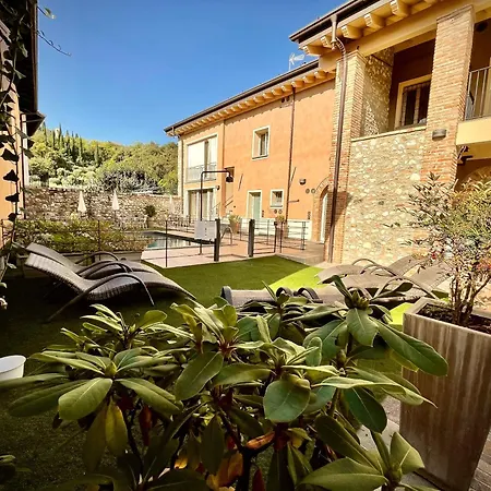 Fontanelle Gardapartments *