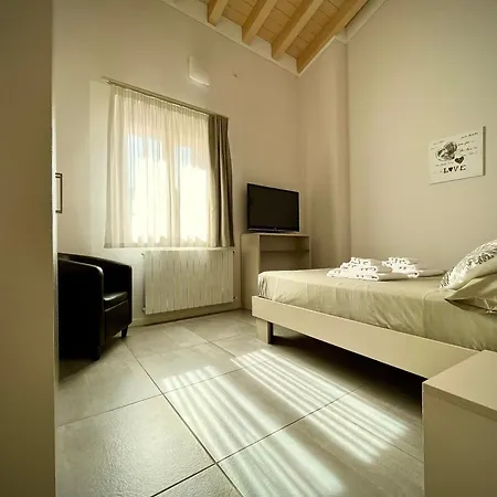 Fontanelle Gardapartments * Polpenazze del Garda
